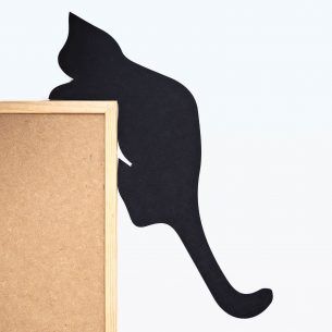 Silueta divertida de gato en negro